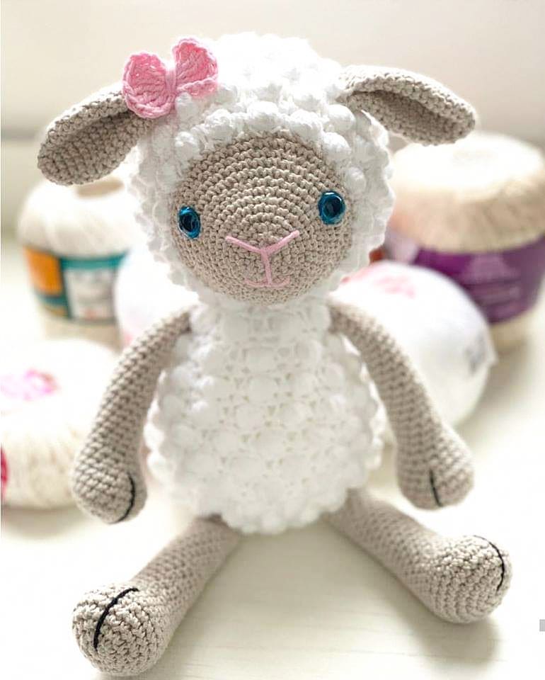 1. Guia Completo de Materiais para Amigurumi Iniciante
2. Como Ler Receitas de Amigurumi: Desvendando as Siglas
3. Os Melhores Kits de Amigurumi para Começar do Zero
4. Técnicas Essenciais de Crochê para Amigurumi: Do Básico ao Avançado
5. Erros Comuns de Iniciantes em Amigurumi e Como Evitá-los