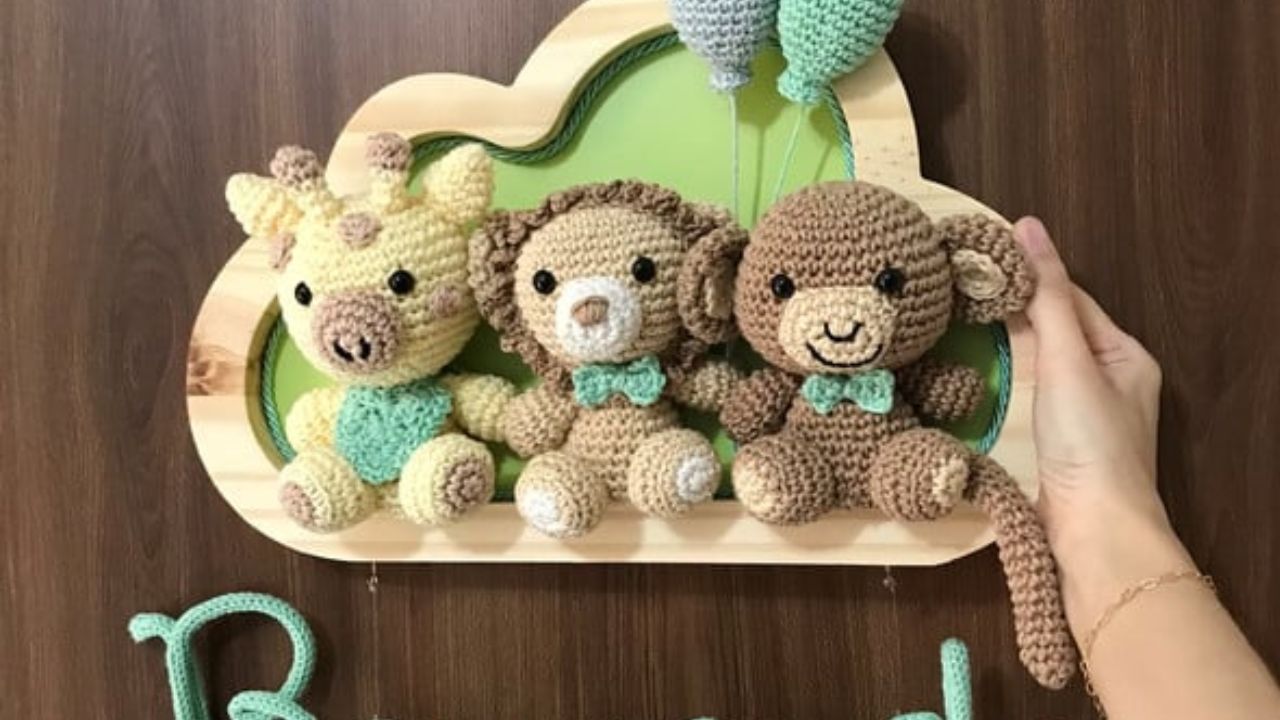 1. Guia Completo de Materiais para Amigurumi Iniciante
2. Como Ler Receitas de Amigurumi: Desvendando as Siglas
3. Os Melhores Kits de Amigurumi para Começar do Zero
4. Técnicas Essenciais de Crochê para Amigurumi: Do Básico ao Avançado
5. Erros Comuns de Iniciantes em Amigurumi e Como Evitá-los