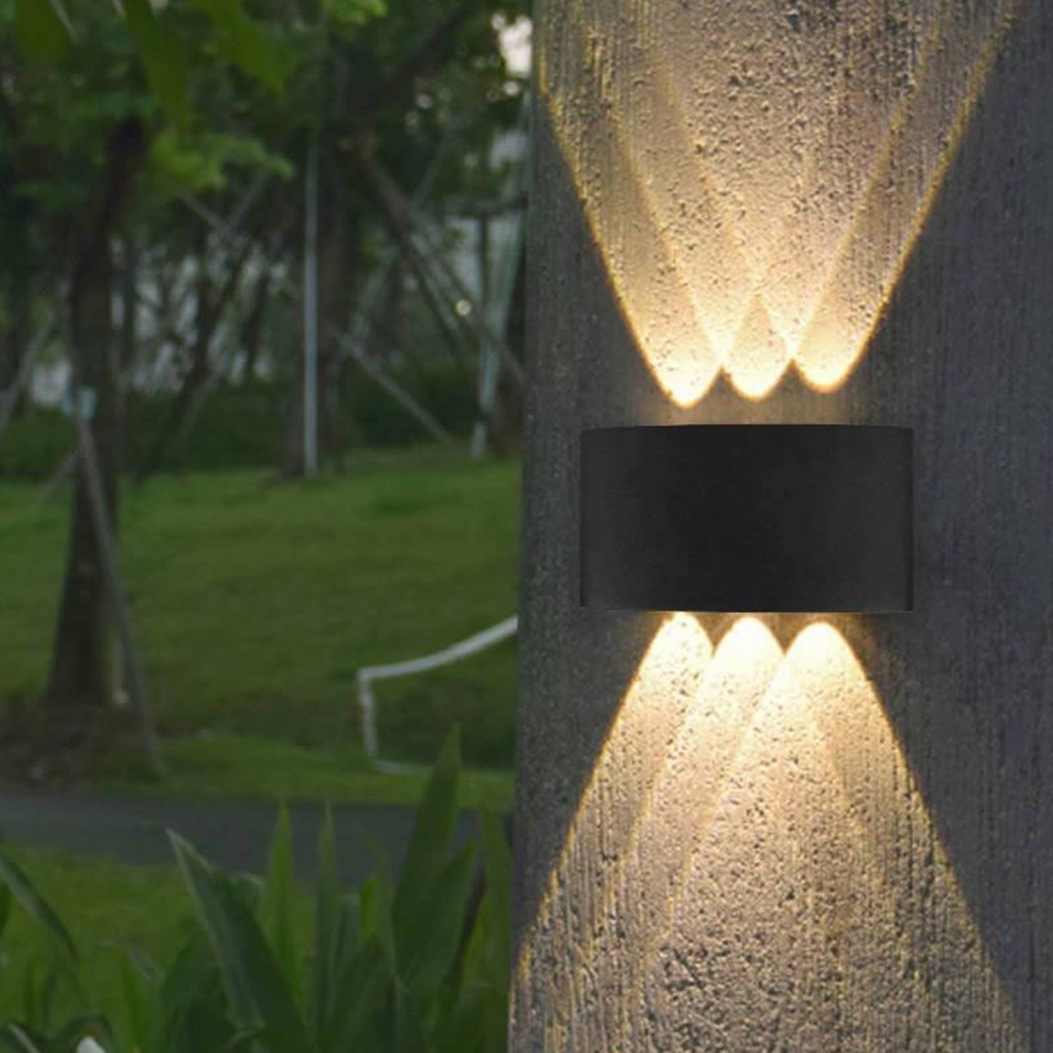 Arandela de parede com luz direta