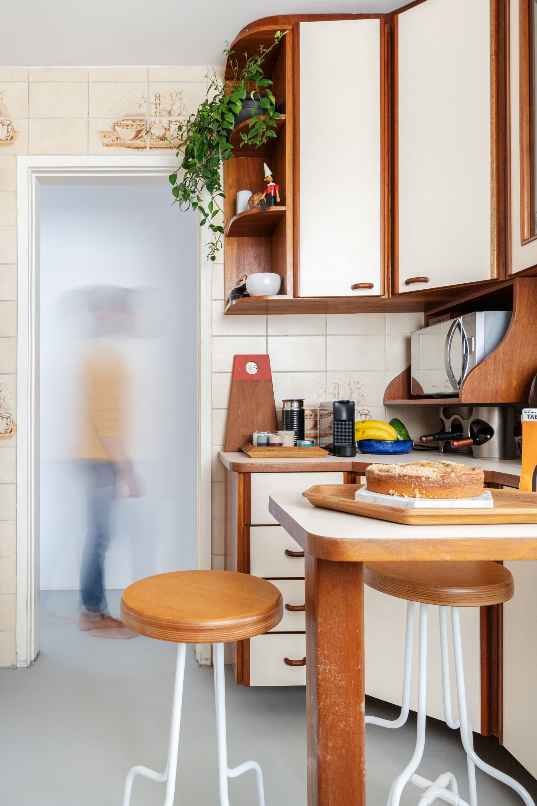 Técnicas Essenciais para a Recuperação Estrutural de Armários de Cozinha