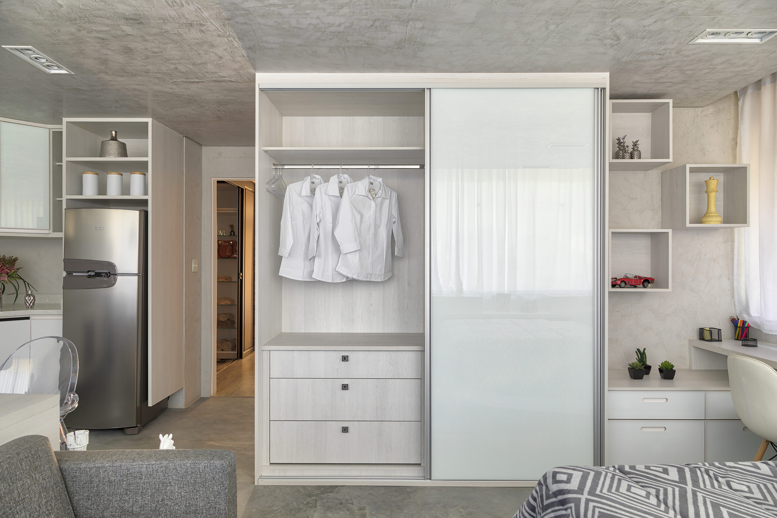 como fazer armário embutido para quarto pequeno