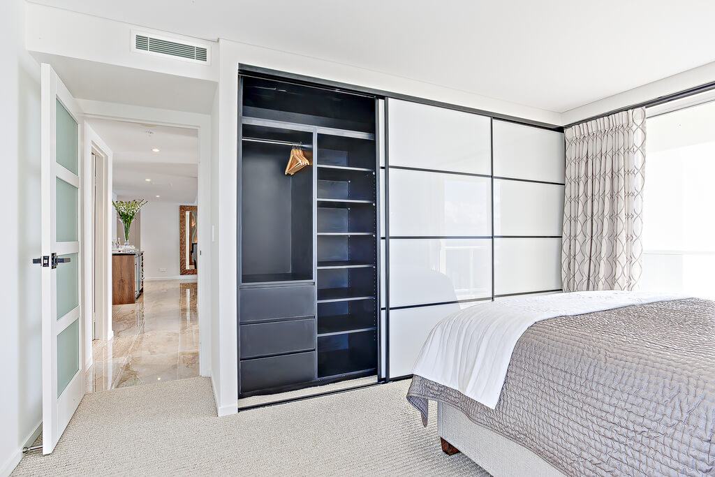 ideias de armário embutido para quarto pequeno