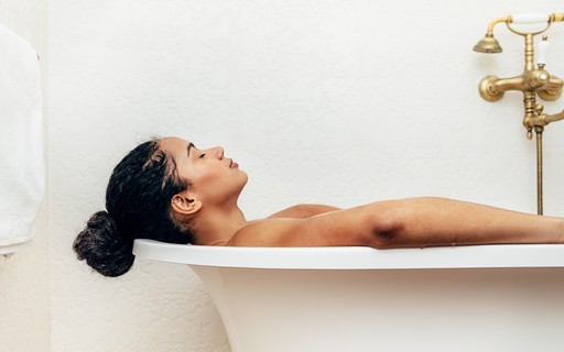 Guia Completo dos Óleos Essenciais para Cada Tipo de Banho