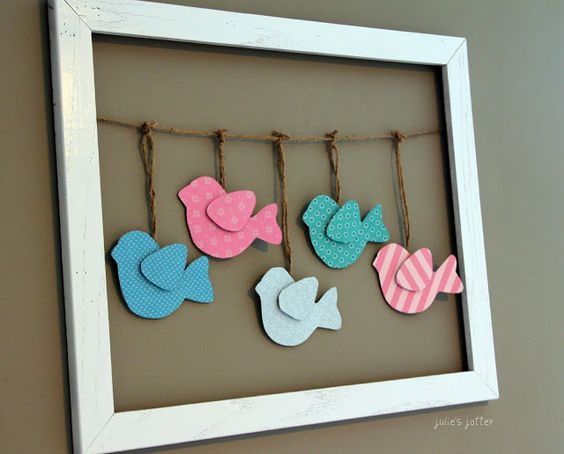 DIY: Móbiles e Porta-Maternidade Criativos para o Quarto do Seu Bebê