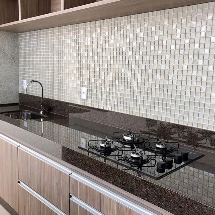 Guia Completo: Como Escolher a Pastilha Ideal para Sua Bancada de Cozinha