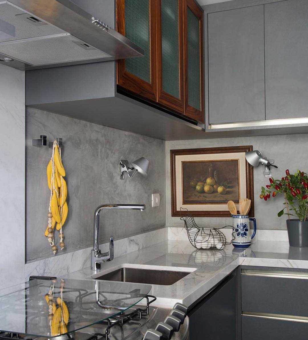 Cimento Queimado na Cozinha: Guia Completo de Vantagens e Desvantagens