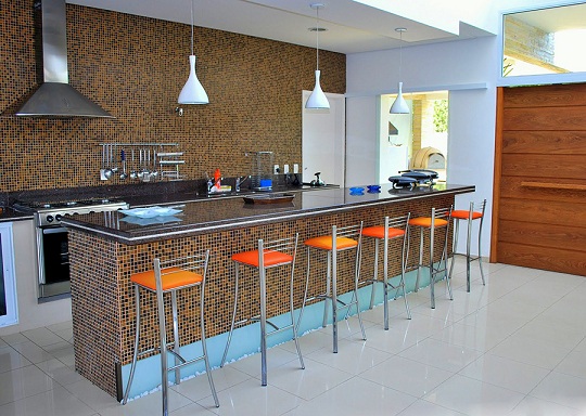 Vidro com serigrafia: personalização e funcionalidade para sua cozinha