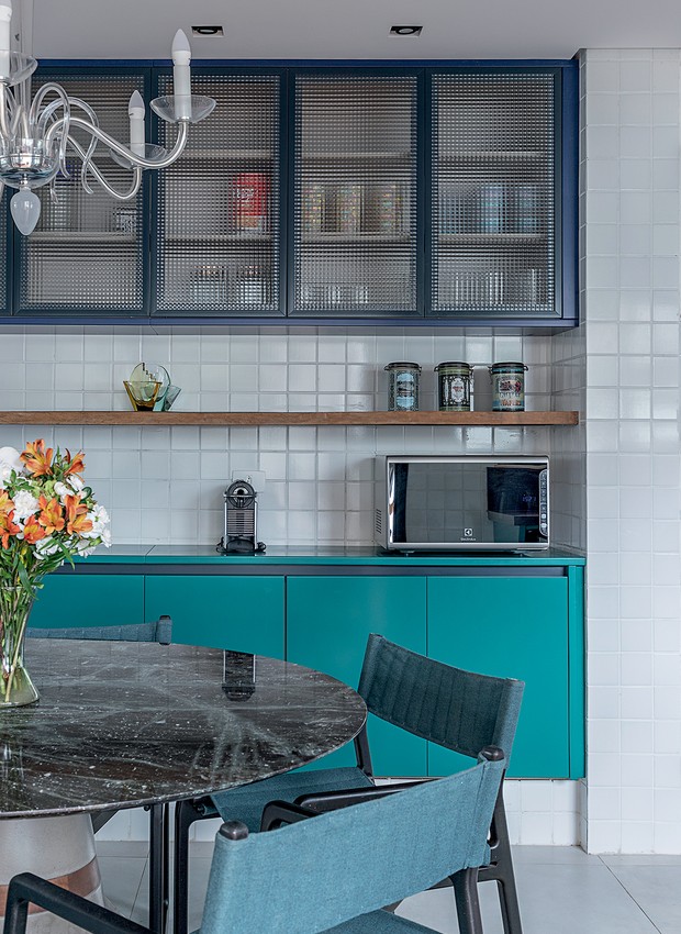 Balcões gourmet de vidro: modelos e onde comprar