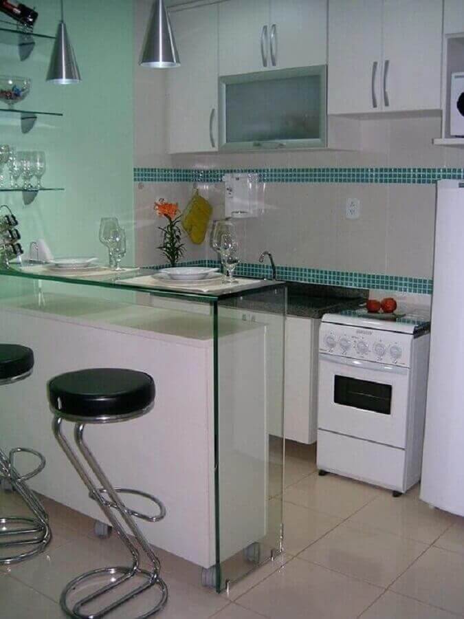 Como escolher o melhor vidro temperado para sua bancada de cozinha