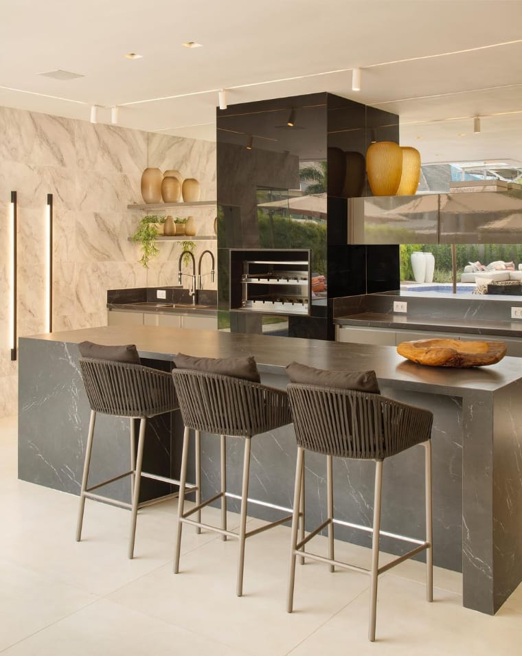 Como Escolher o Melhor Material para Sua Bancada de Churrasqueira