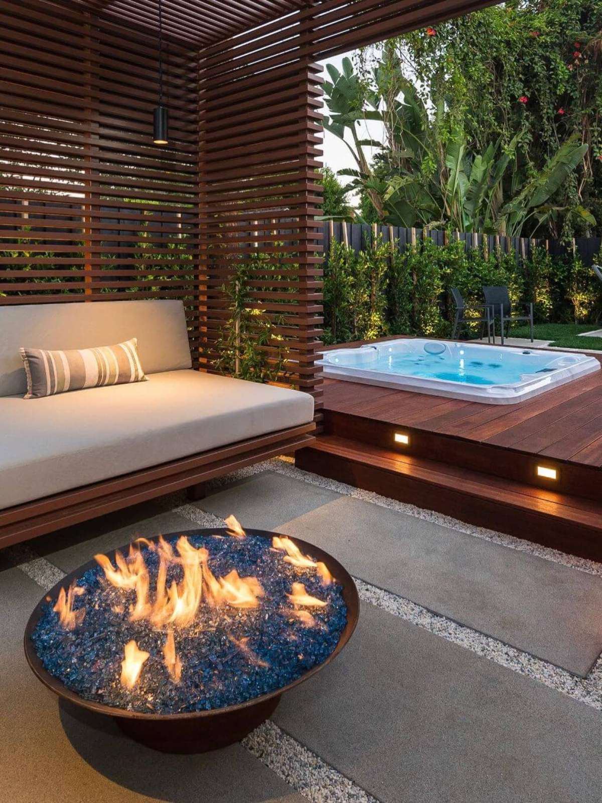 banheira hidromassagem pequena para banheiro apartamento