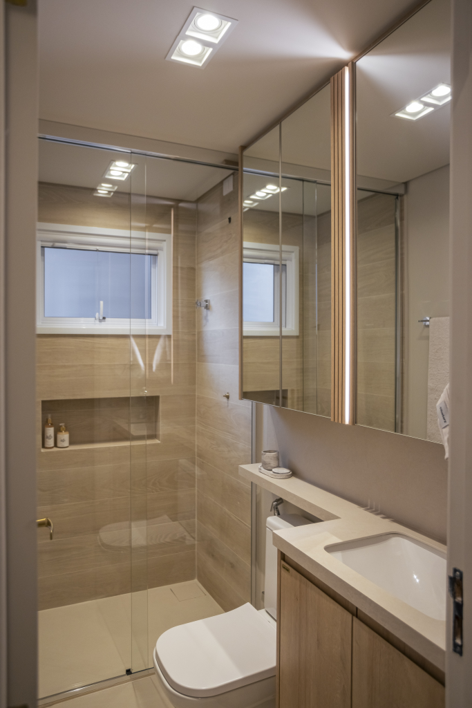 banheiros amadeirados modernos 2024 ideias