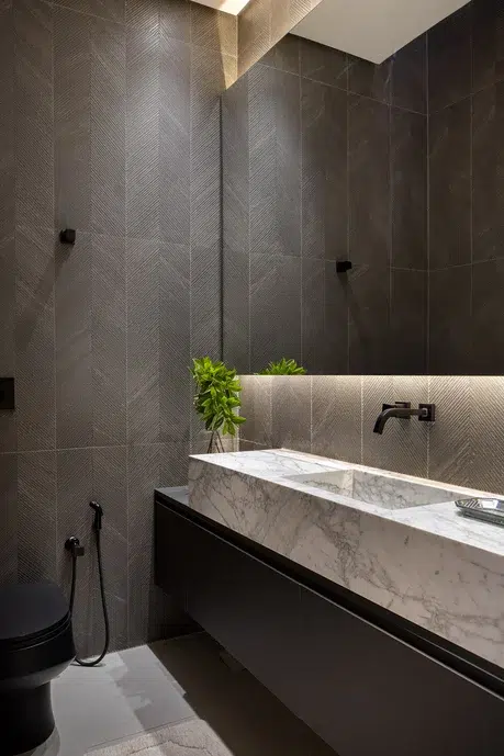 ideias de banheiro cinza pequeno e moderno