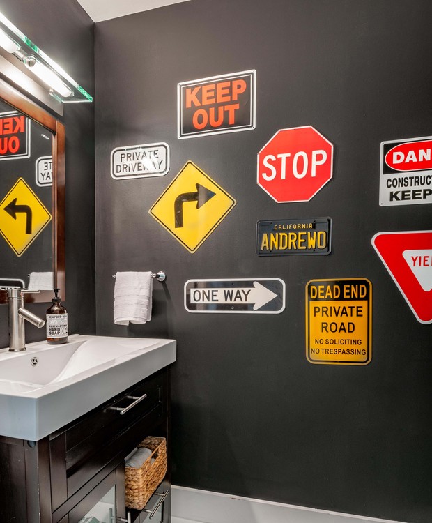 Banheiro Estilo Garagem: Como Usar Peças de Carros Reais na Decoração