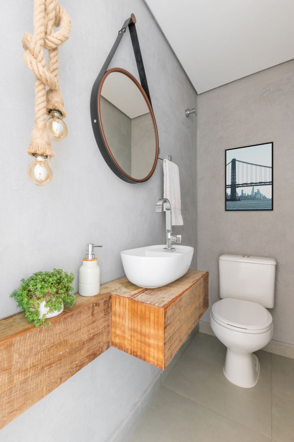 Detalhes decorativos que transformam seu banheiro em um refúgio farmhouse