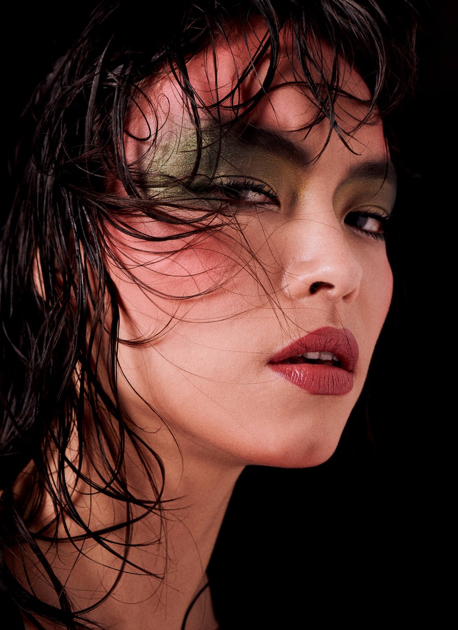 Maquiagem para Pele Madura: Bases que Não Craquelam