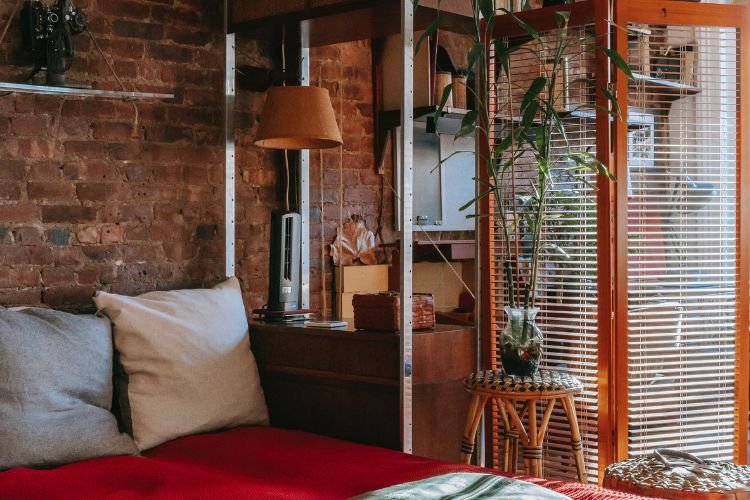 ideias de biombo para quarto pequeno