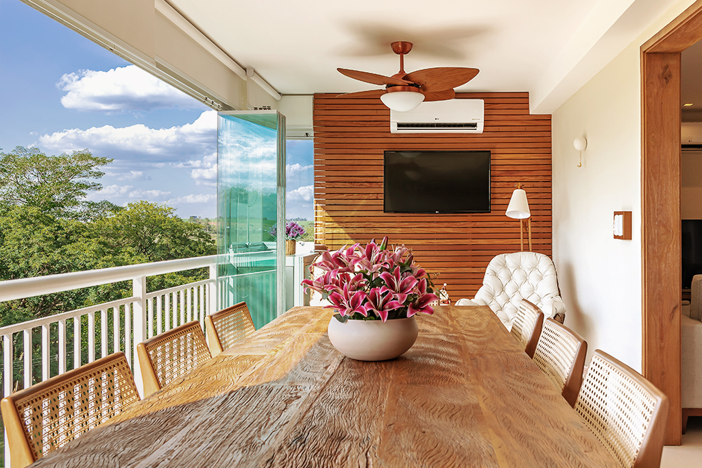 Guia Completo: Como Escolher a Cadeira Ideal para Sua Varanda Pequena