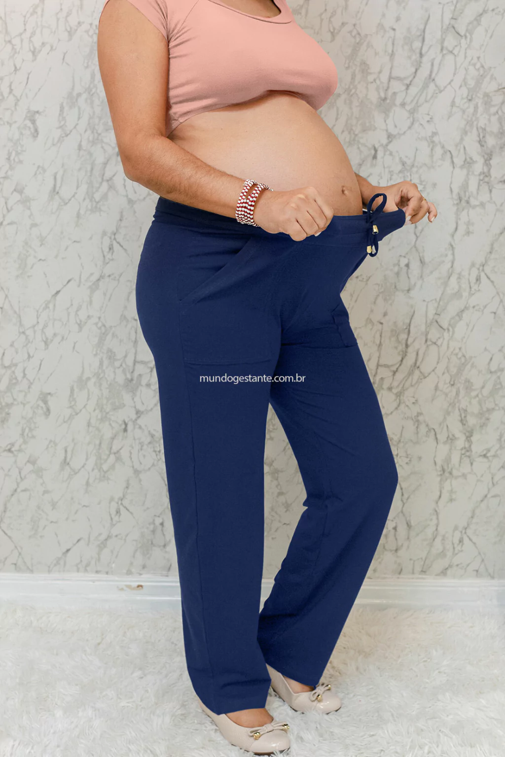 Guia Completo: Como Escolher o Tecido Ideal para Roupas de Gestante