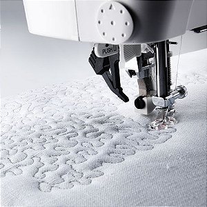 Passo a Passo: Adaptando o Calcador de Quilting Livre na sua Máquina