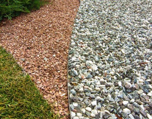 cascalho branco para jardim