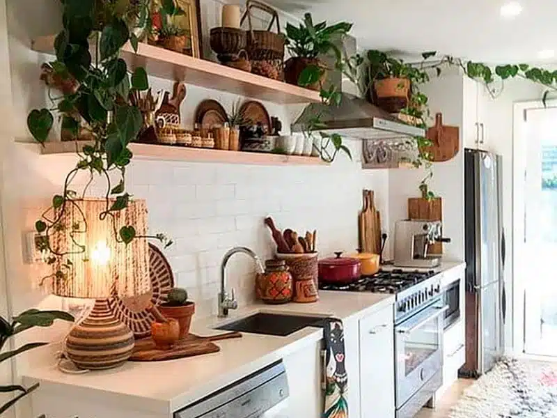 Iluminação e Detalhes Afetivos para sua Cozinha Boho