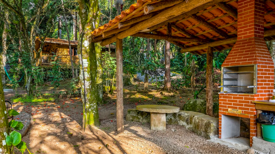 Design de Quiosques: Modelos Meia Água e Rústicos para Baixo Custo