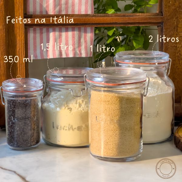 Organização Inteligente: Maximizando o Espaço com Potes de Vidro na Cozinha