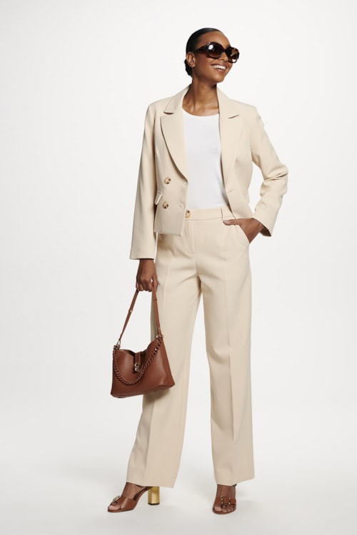 Calça Alfaiataria Bege Masculina: Dicas de Estilo e Combinações