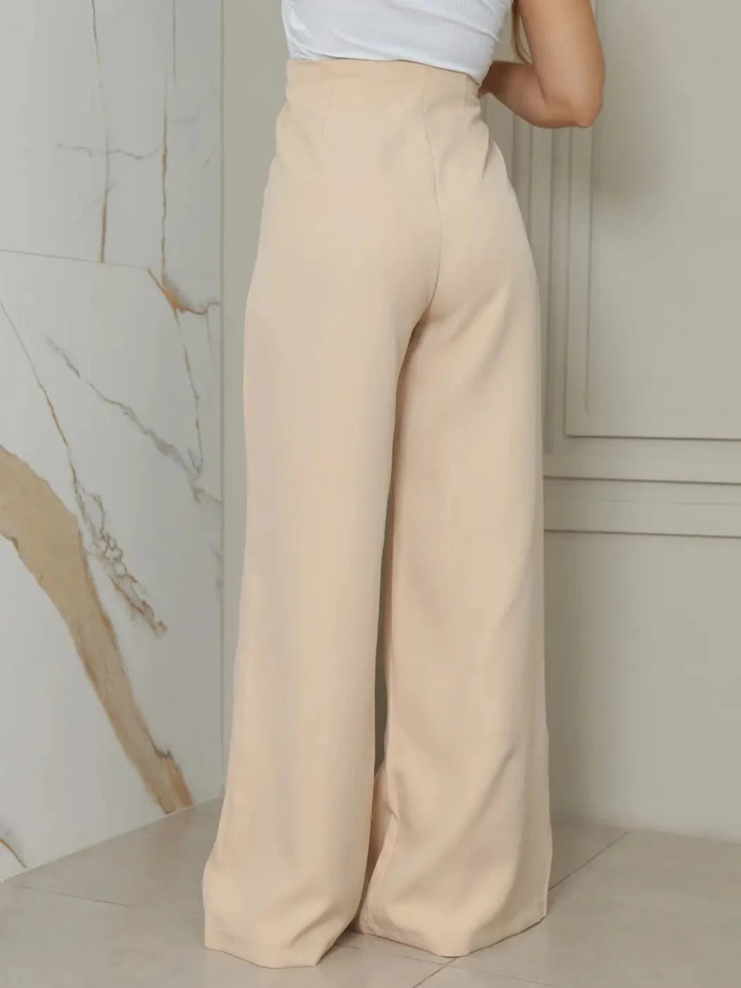 como usar calca alfaiataria bege