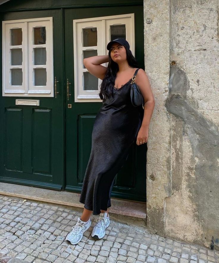 Slip dress: Do quarto para as ruas com estilo