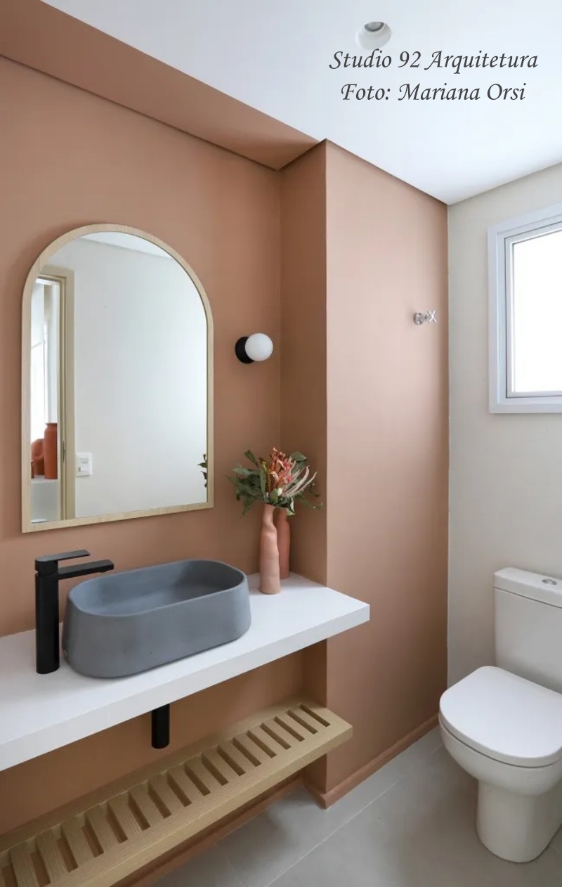 Guia completo de revestimentos para banheiros pequenos