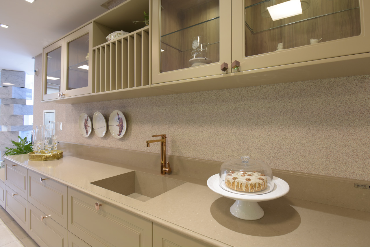 Móveis planejados 2026: Cores e materiais em alta