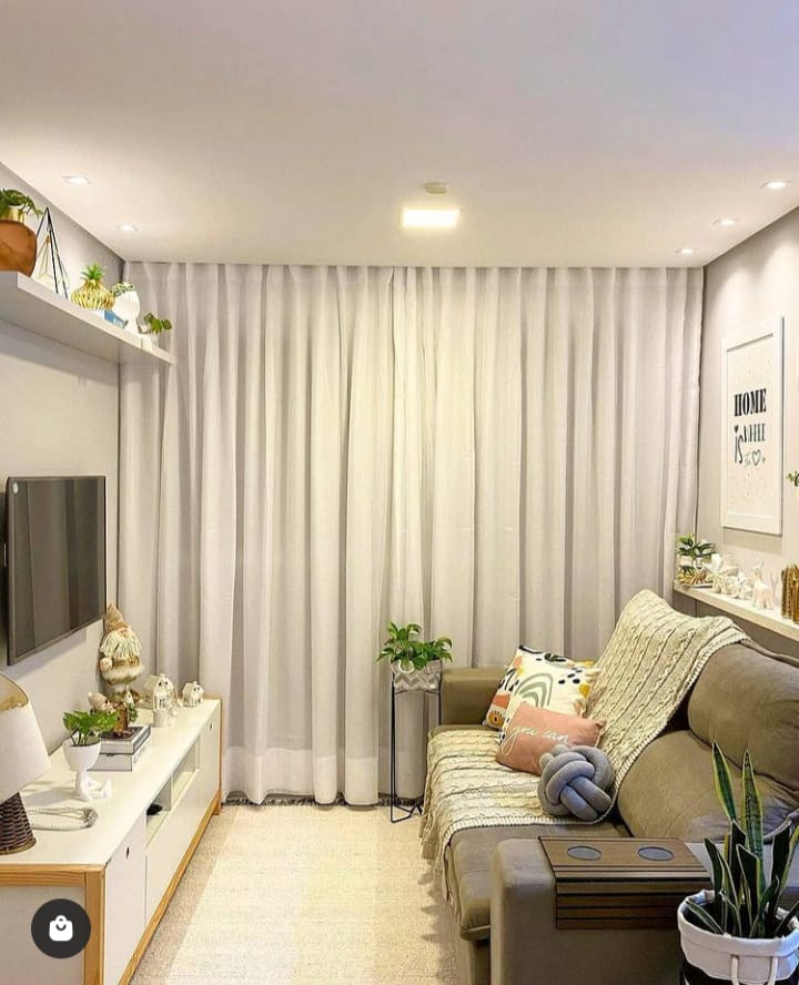 Tendências de Cores e Materiais para Cortinas em 2025