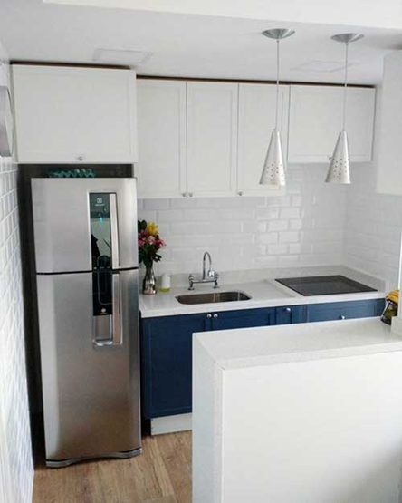 5 ideias de títulos para posts sobre cozinha americana pequena:
1. Cozinha Americana Pequena: Transforme seu Espaço com Dicas de Otimização.
2. Decoração de Cozinha Americana Compacta: Funcionalidade e Estilo.
3. Tendências 2025/2026 para Cozinhas Americanas Pequenas: Cores e Materiais.
4. Como Planejar sua Cozinha Americana Pequena: Medidas Essenciais.
5. Ampliando Visualmente sua Cozinha Americana Pequena: Truques de Design.