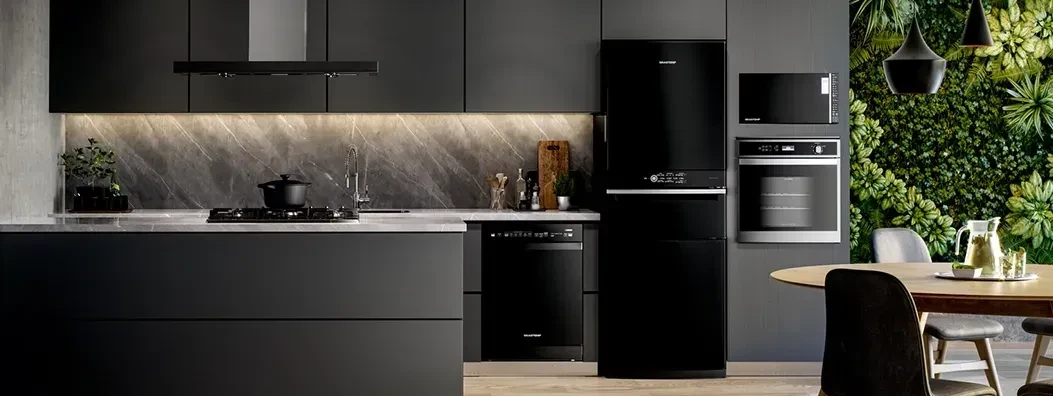 5 Inspirações de Cozinha Planejada Preta para Transformar seu Espaço