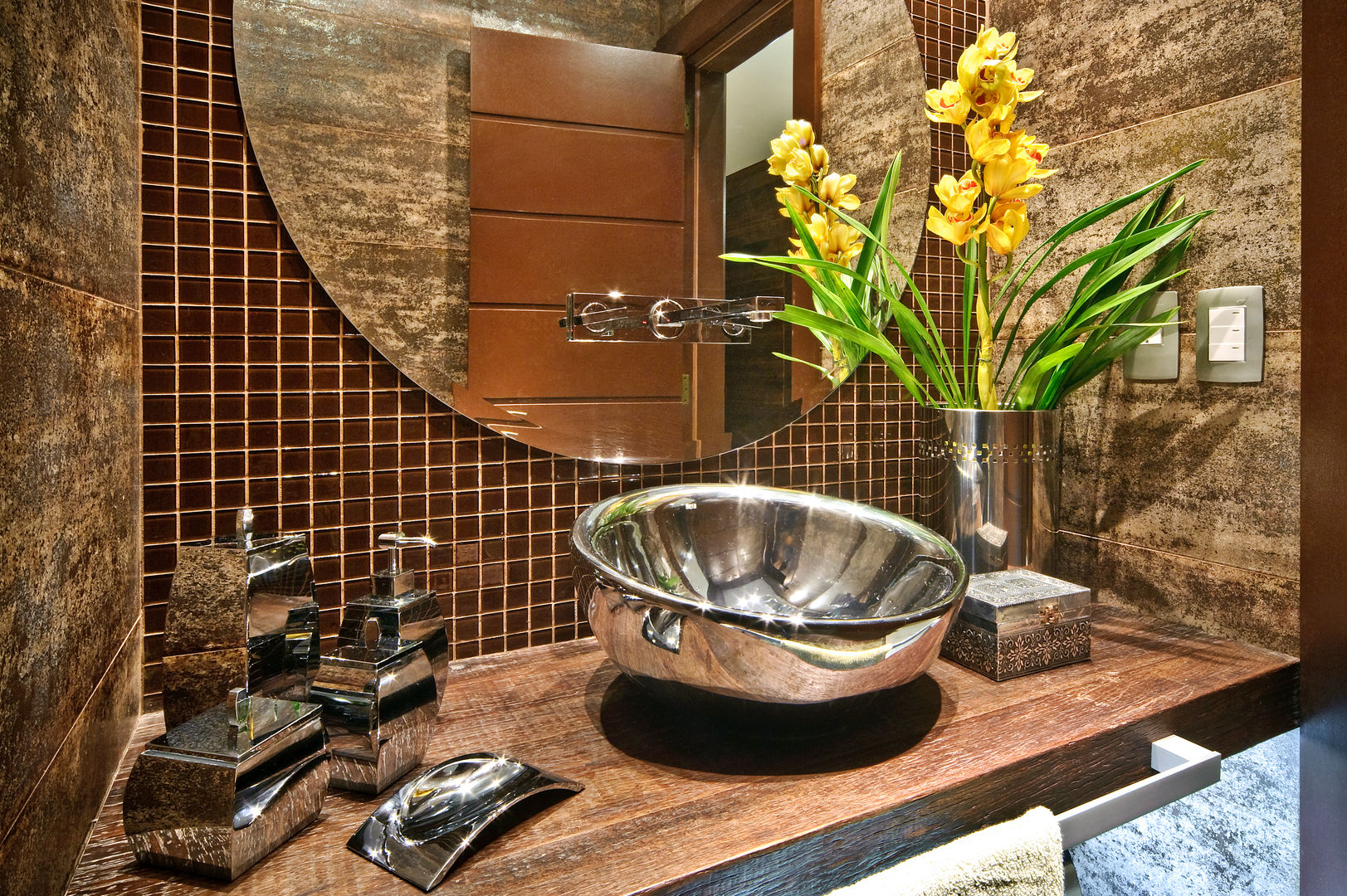 erros comuns ao decorar banheiro com artesanato