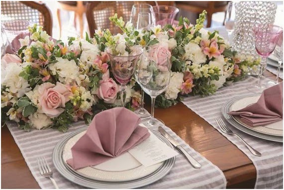 Como Escolher Flores da Estação para Economizar na Decoração do seu Casamento