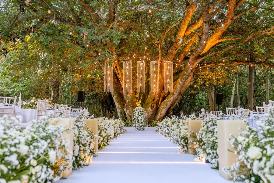 DIY de Casamento: Centros de Mesa Criativos e Baratos