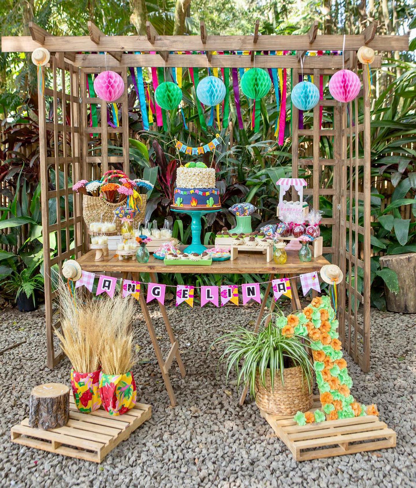 Brincadeiras de Festa Junina Tradicionais para Todas as Idades