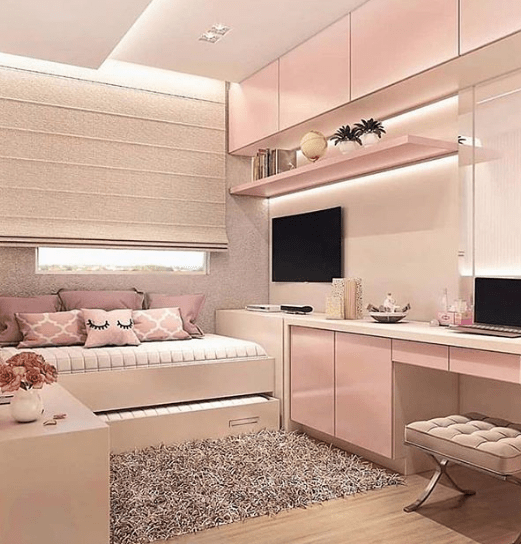 Escrivaninha no Quarto: Tendências de Design (Orgânico e Industrial) para 2024