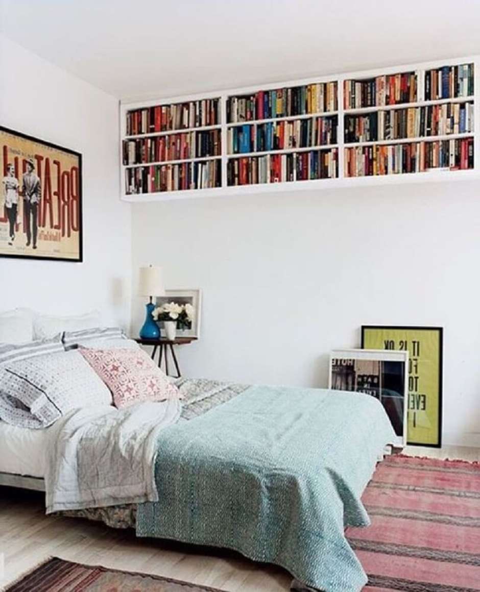 erros comuns ao decorar quarto com prateleiras livros