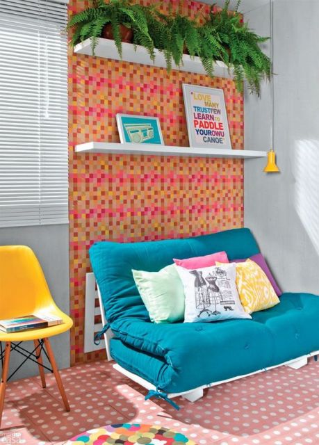 erros comuns decorar sala futon evitar