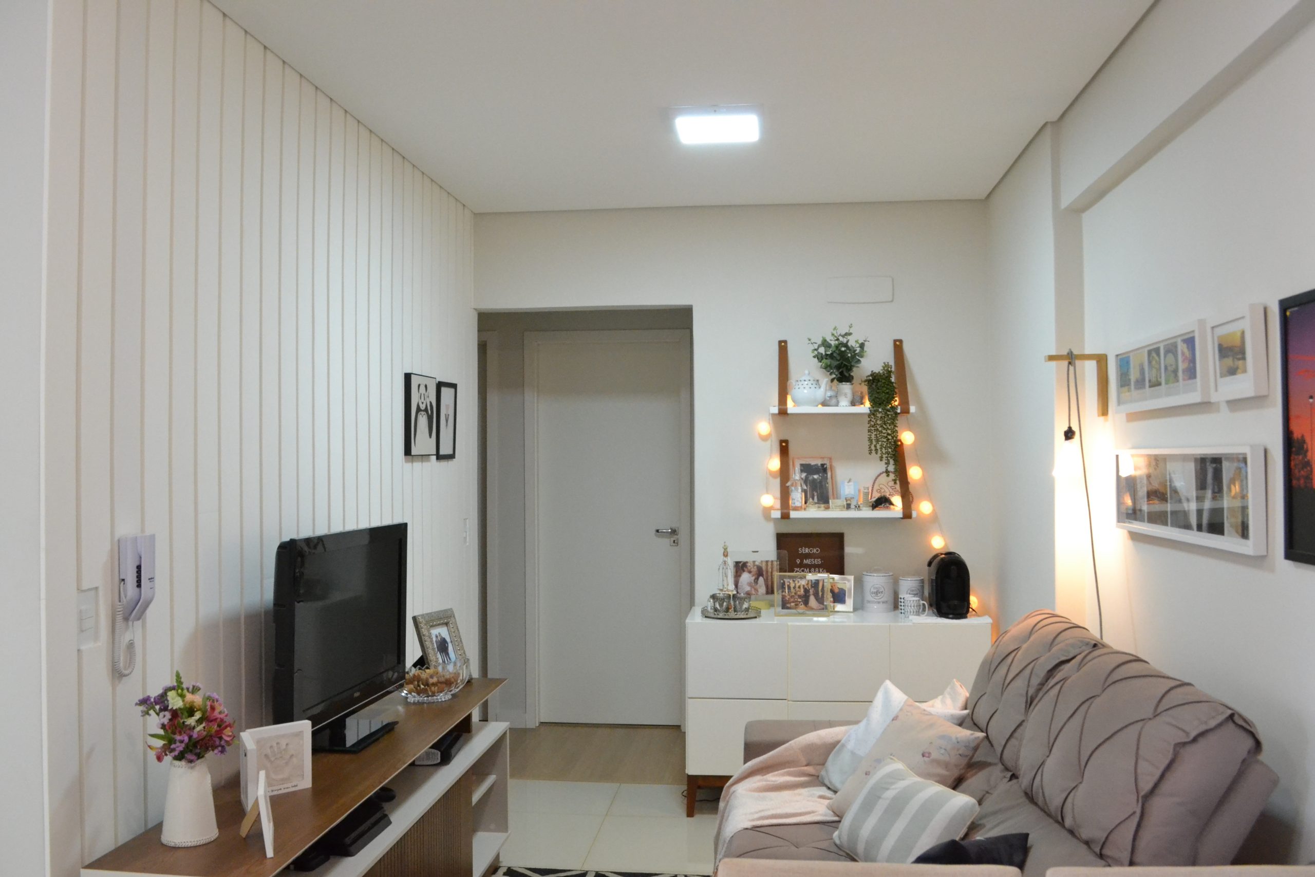 quanto custa decorar sala de tv