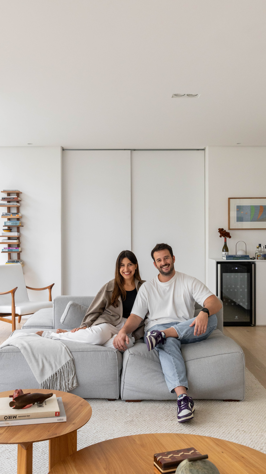 Móveis Multifuncionais Essenciais para Apartamentos Minimalistas