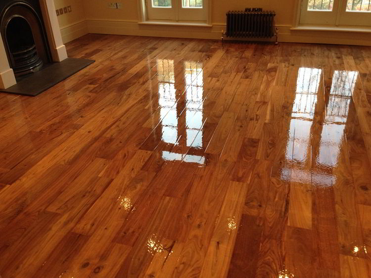 Guia Completo: Como Escolher o Verniz Ideal para Cada Superfície