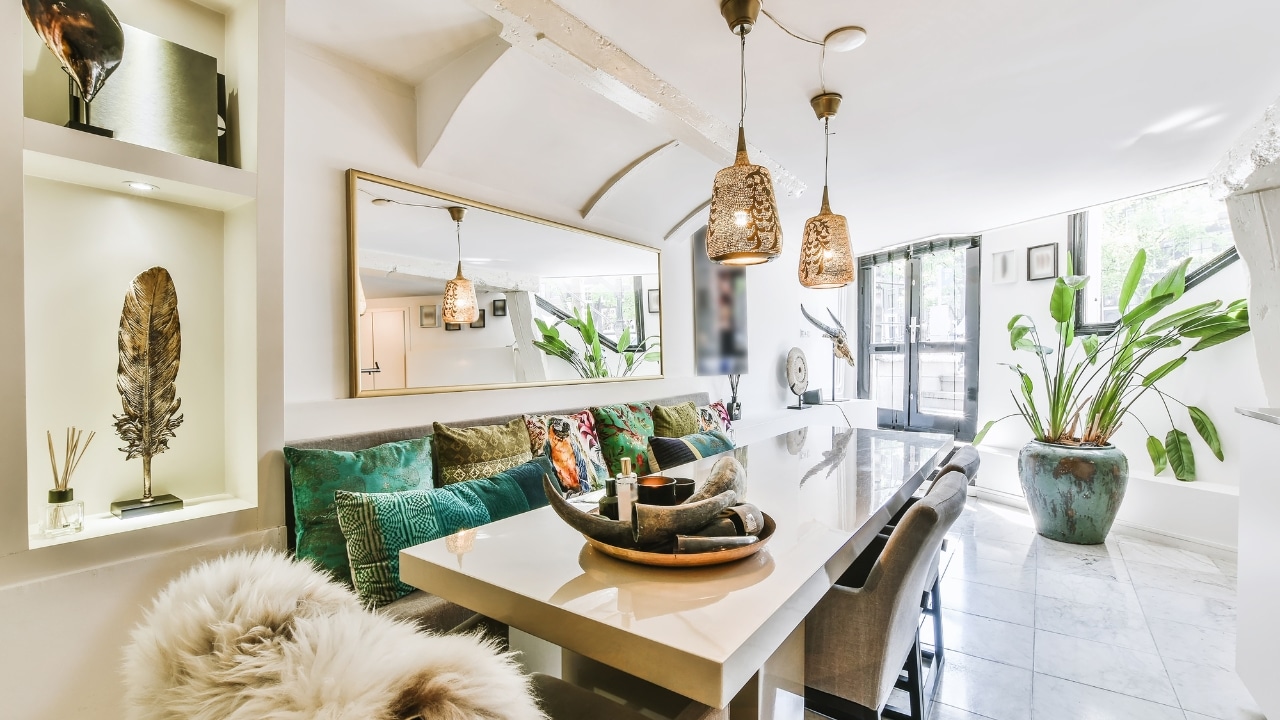 ideias de espelho para sala de jantar pequena