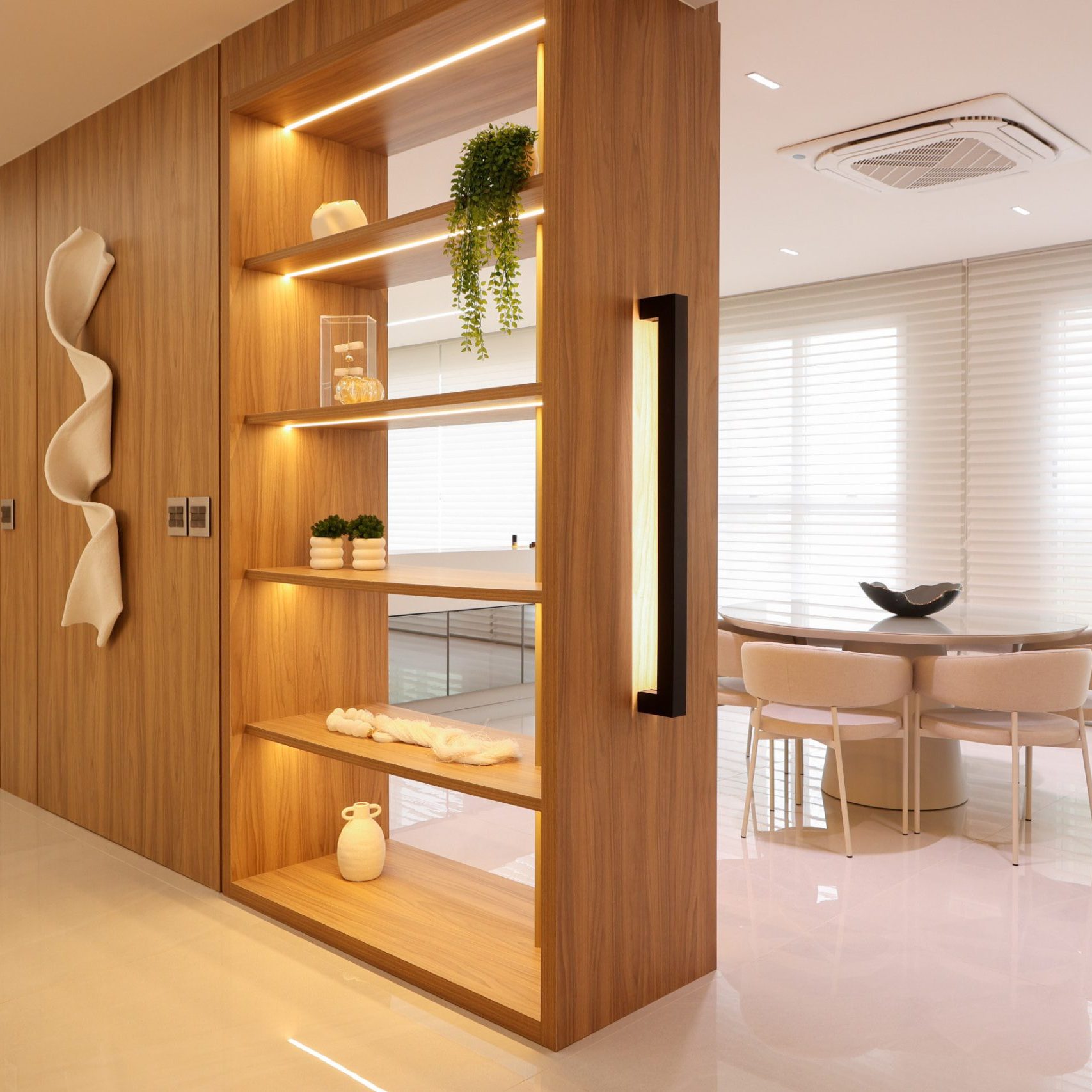 como decorar estante industrial com plantas