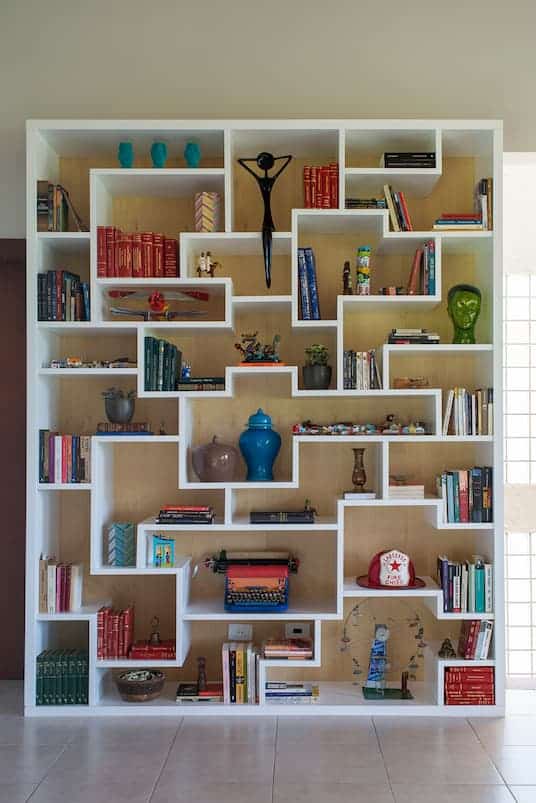 estante para sala de estar