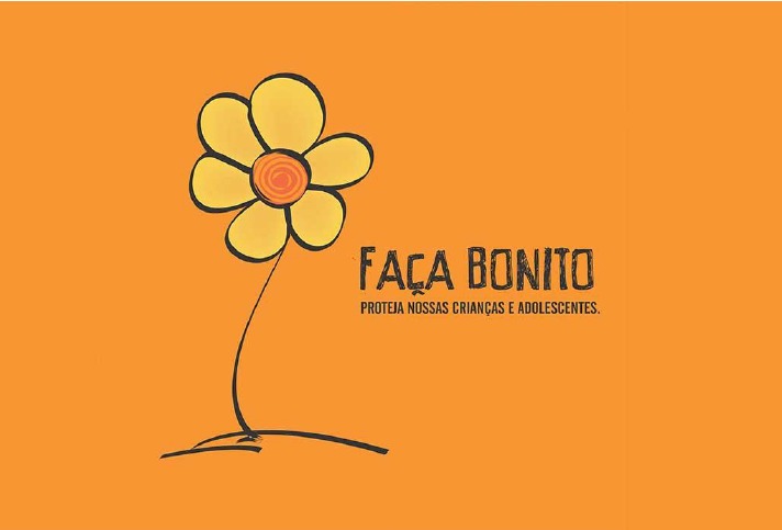 flor de maio amarela